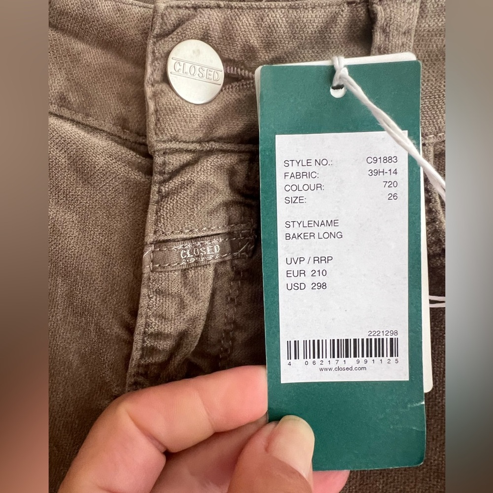NWT $298 Closed Italy Baker Velvet 5 Pocket Jeans Size 26 beige - Picture 7 of 13